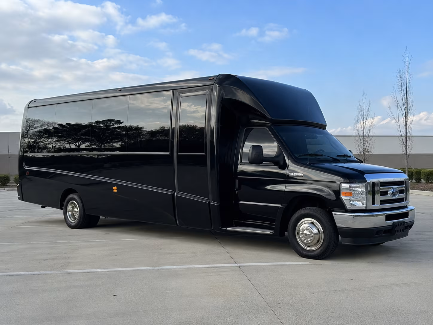 fullerton parking shuttle and park and ride bus rentals